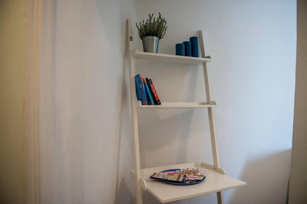 Colosseum/Panisperna Nina Apartament With Terrace روما المظهر الخارجي الصورة
