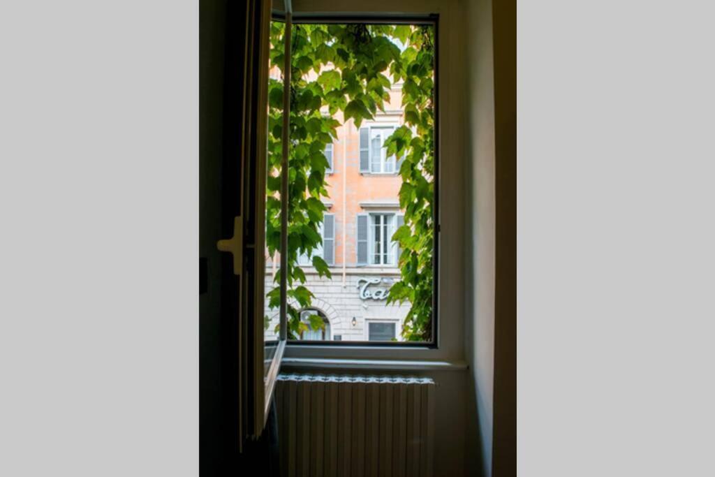 Colosseum/Panisperna Nina Apartament With Terrace روما المظهر الخارجي الصورة